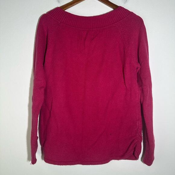 Vibrant Pink V-Neck Pullover Sweater - Picture 2 of 3